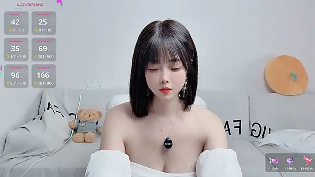 uikyy1 online show from 10/24/25, 06:34