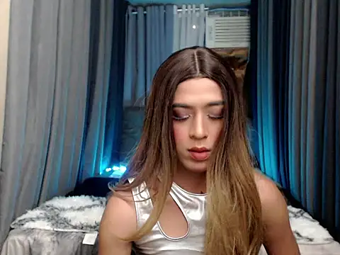 Yourscarlette Slut online show from 11/07/25, 01:21