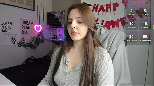 LiaWoow online show from 11/03/25, 02:31