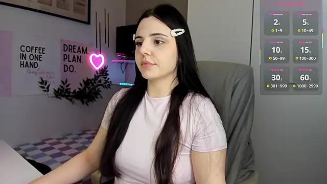 LiaWoow online show from 01/07/26, 08:08