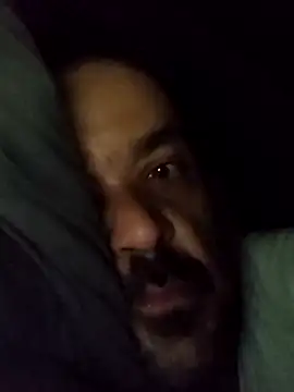 Snapshot of Nylton1982 chatting on 12/14/25, 01:39 Nylton1982 online show from 12/14/25, 01:39