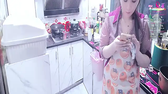Snapshot of GUO168 chatting on 06/30/26, 12:05 GUO168 online show from 06/30/26, 12:05