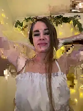 LucieMack online show from 04/15/26, 06:45