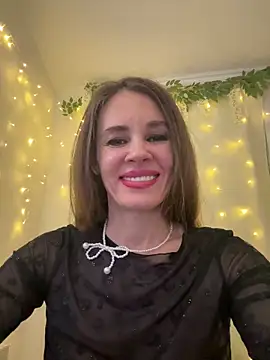 LucieMack online show from 03/03/26, 07:43