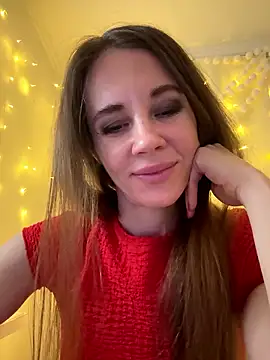 Snapshot of LucieMack chatting on 01/11/26, 02:46 LucieMack online show from 01/11/26, 02:46