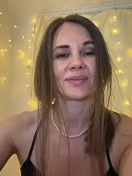 LucieMack online show from 05/13/26, 10:17