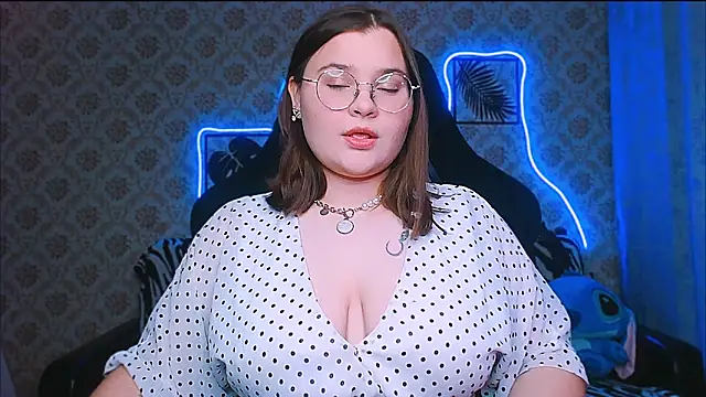 InLoveWithLife26 online show from 10/02/25, 07:06