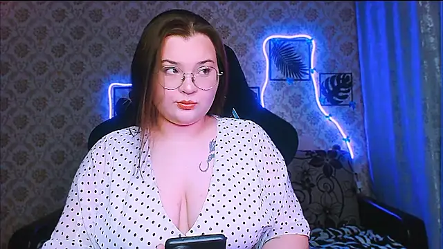 InLoveWithLife26 online show from 02/08/26, 08:50