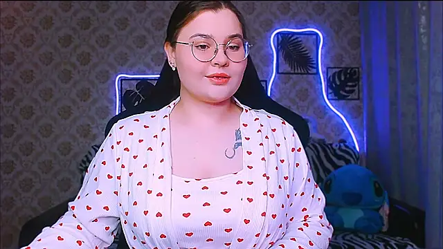 InLoveWithLife26 online show from 11/27/25, 07:20