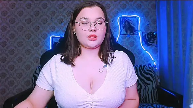 InLoveWithLife26 online show from 12/20/25, 07:28