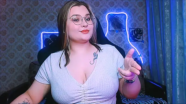 InLoveWithLife26 online show from 05/28/26, 04:57