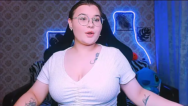 InLoveWithLife26 online show from 10/23/25, 07:23