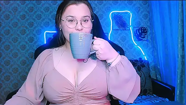 InLoveWithLife26 online show from 03/15/26, 07:32