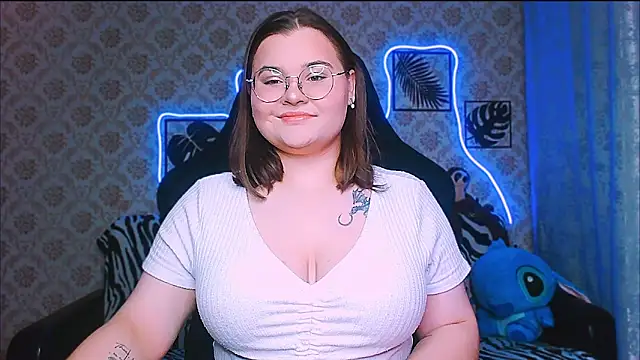 InLoveWithLife26 online show from 10/15/25, 07:22