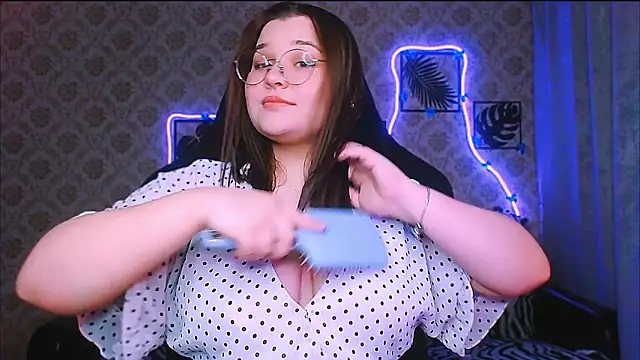 InLoveWithLife26 online show from 01/13/26, 06:01