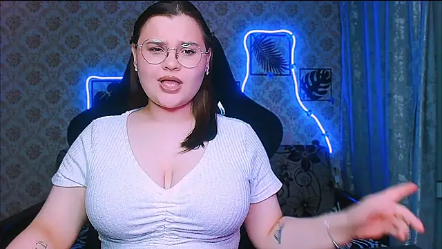 InLoveWithLife26 online show from 03/22/26, 06:53