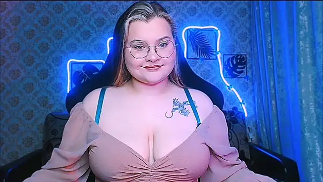 InLoveWithLife26 online show from 04/05/26, 08:04