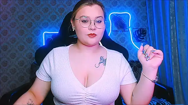 InLoveWithLife26 online show from 05/16/26, 04:50