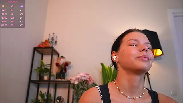 MaydaCornwall online show from 05/24/26, 04:12