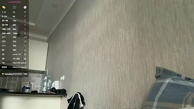 Snapshot of MaydaCornwall chatting on 09/12/25, 06:13 MaydaCornwall online show from 09/12/25, 06:13