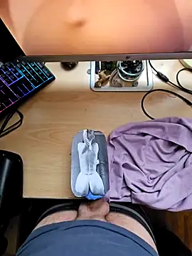 flirt 23 online show from 11/24/25, 10:04