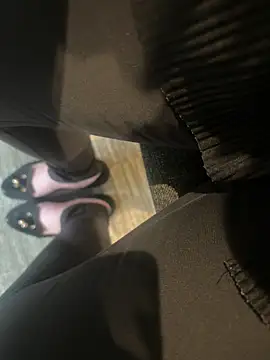 HiddenHoneyLDN online show from 10/20/25, 11:33