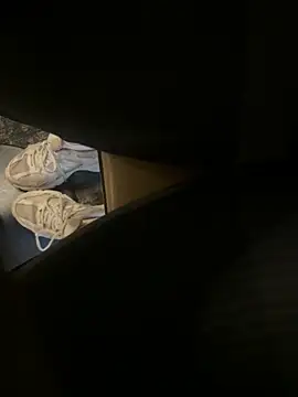 HiddenHoneyLDN online show from 11/01/25, 03:39