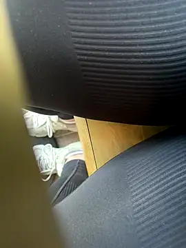 HiddenHoneyLDN online show from 11/08/25, 01:36