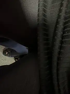 HiddenHoneyLDN online show from 09/11/25, 09:31