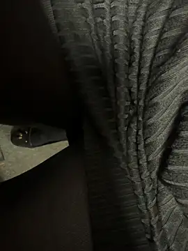 HiddenHoneyLDN online show from 11/05/25, 03:48