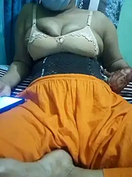 Snapshot of Maria_Mahi chatting on 02/01/26, 12:14 Maria Mahi online show from 02/01/26, 12:14