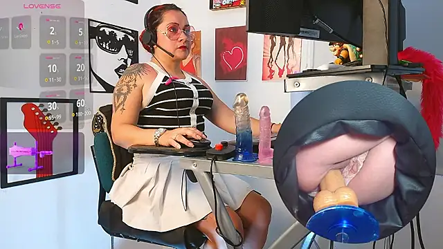 leidydi223 online show from 03/15/26, 08:38