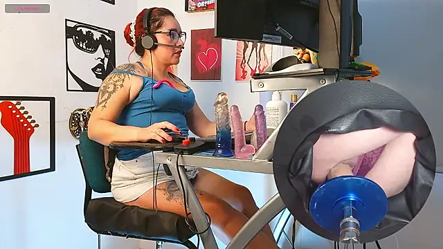 leidydi223 online show from 03/12/26, 02:43