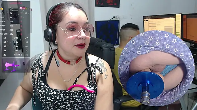 leidydi223 online show from 02/03/26, 02:22