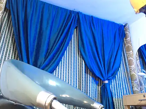 ElCaballeroNegro24 online show from 11/07/25, 01:32