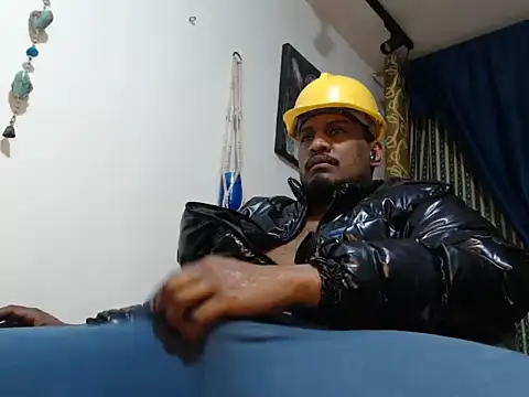 ElCaballeroNegro24 online show from 11/03/25, 04:28