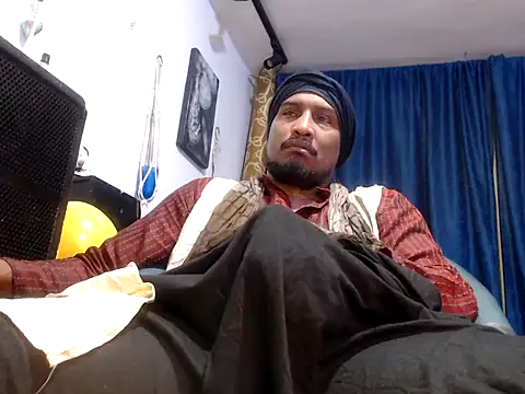 ElCaballeroNegro24 online show from 11/18/25, 05:00