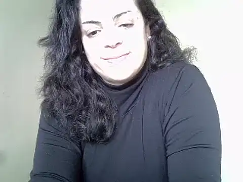 Snapshot of ITALIANASISIXX chatting on 02/21/25, 10:28 ITALIANASISIXX online show from 02/21/25, 10:28