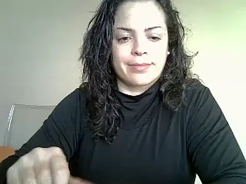 Snapshot of ITALIANASISIXX chatting on 02/21/25, 07:23 ITALIANASISIXX online show from 02/21/25, 07:23
