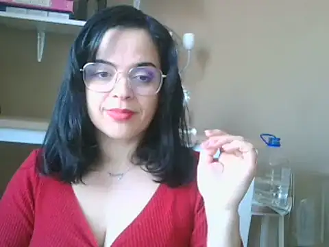 ITALIANASISIXX online show from 11/25/25, 11:54