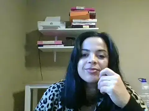 ITALIANASISIXX online show from 12/01/25, 08:59