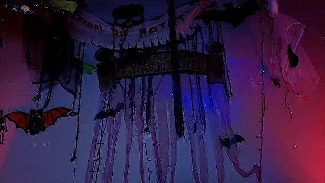 m rosee online show from 10/23/25, 12:04