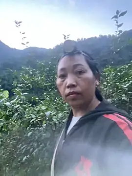 Snapshot of Lai005 chatting on 10/28/25, 11:03 Lai005 online show from 10/28/25, 11:03