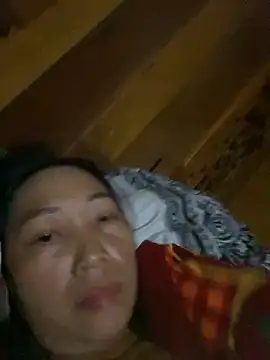 Snapshot of Lai005 chatting on 10/04/25, 09:16 Lai005 online show from 10/04/25, 09:16