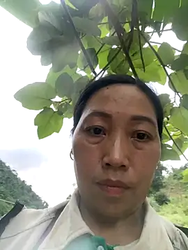 Snapshot of Lai005 chatting on 10/09/25, 10:38 Lai005 online show from 10/09/25, 10:38