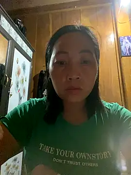 Snapshot of Lai005 chatting on 09/12/25, 03:56 Lai005 online show from 09/12/25, 03:56