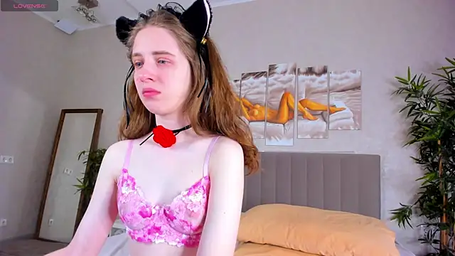 Camilla Kelly online show from 04/12/26, 01:09