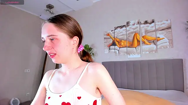 Camilla Kelly online show from 05/20/26, 01:13