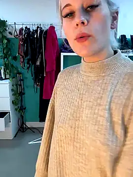 TheRealJessyLey online show from 12/19/25, 07:38