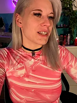 TheRealJessyLey online show from 12/05/25, 07:01